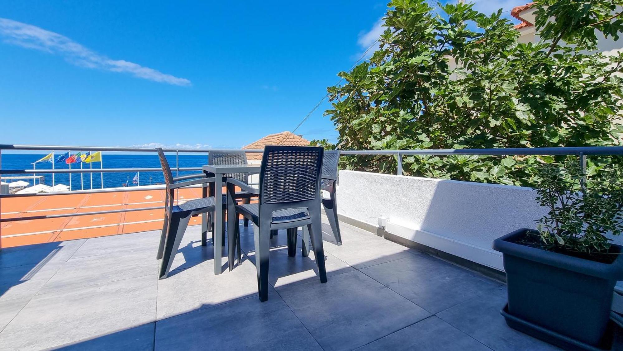 The Jolie - Apartments By The Ocean Porto Moniz Exteriör bild