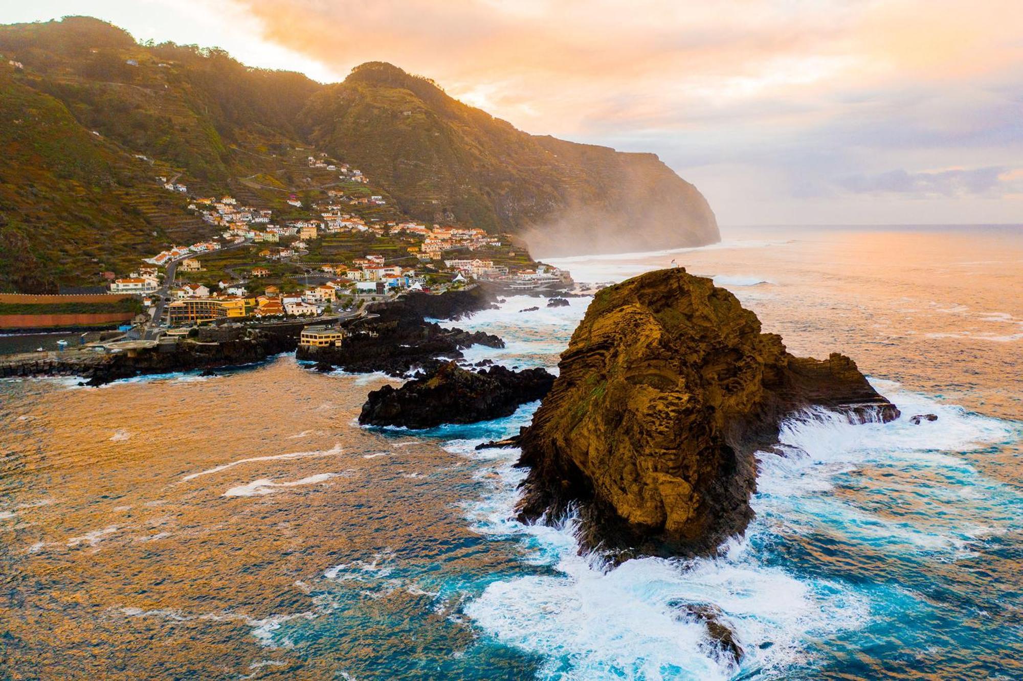 The Jolie - Apartments By The Ocean Porto Moniz Exteriör bild
